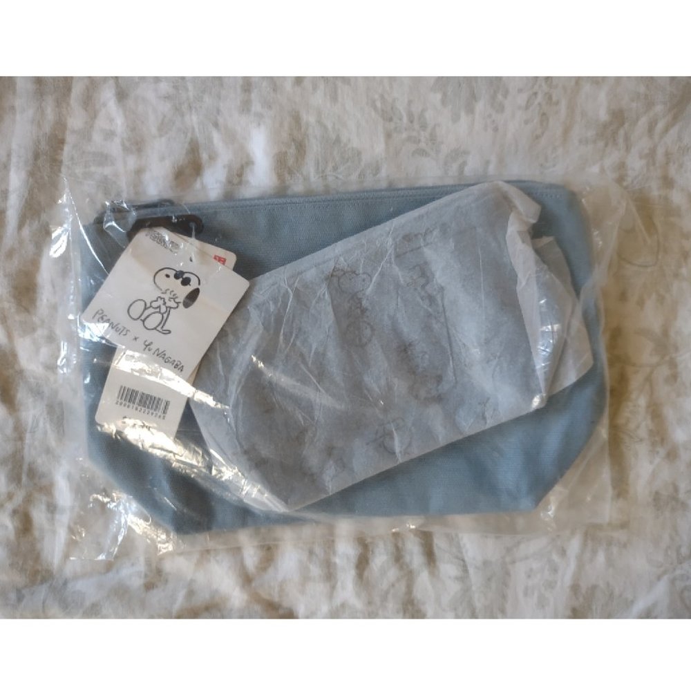 Peanuts x Yu Nagaba Uniqlo Women's Pouch Set. NWT